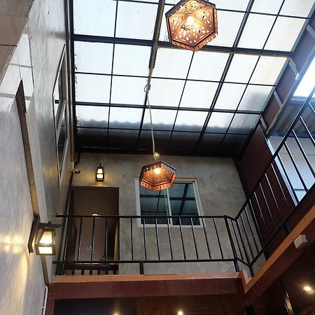 Decordo Hostel Bangkok Luaran gambar
