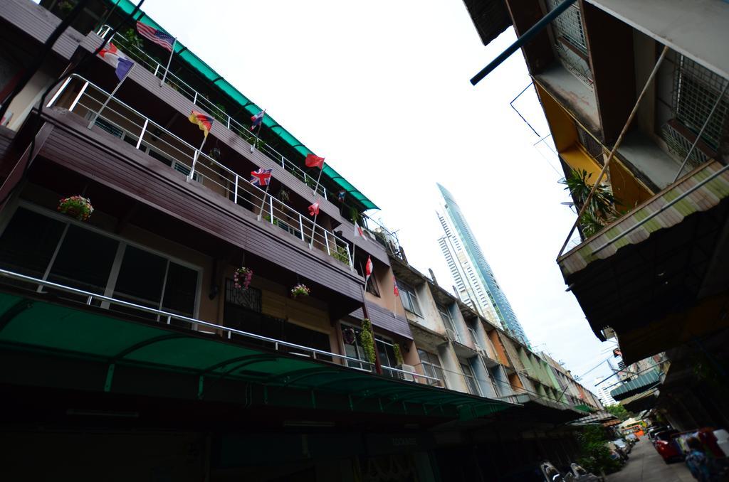 Decordo Hostel Bangkok Luaran gambar