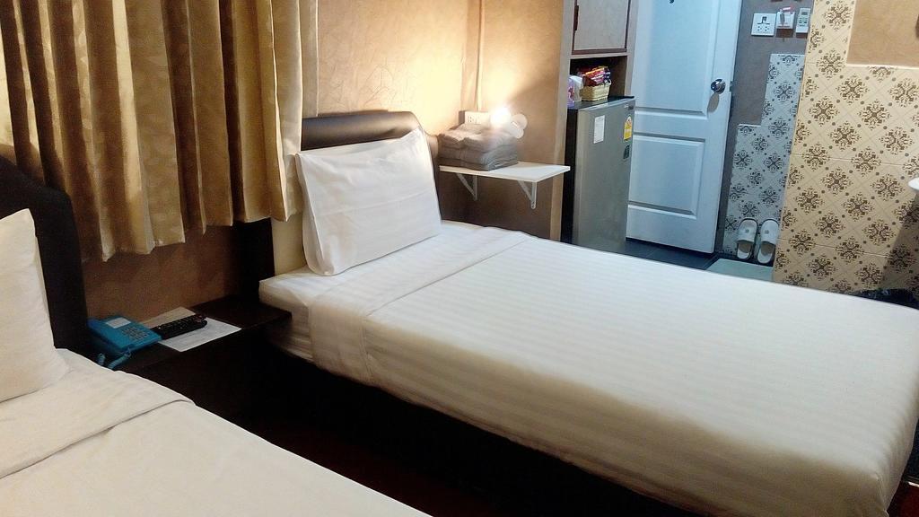 Decordo Hostel Bangkok Luaran gambar