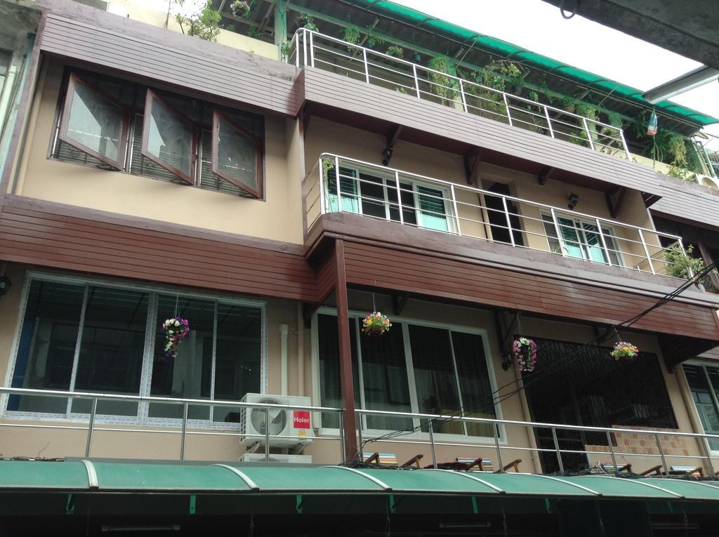 Decordo Hostel Bangkok Luaran gambar