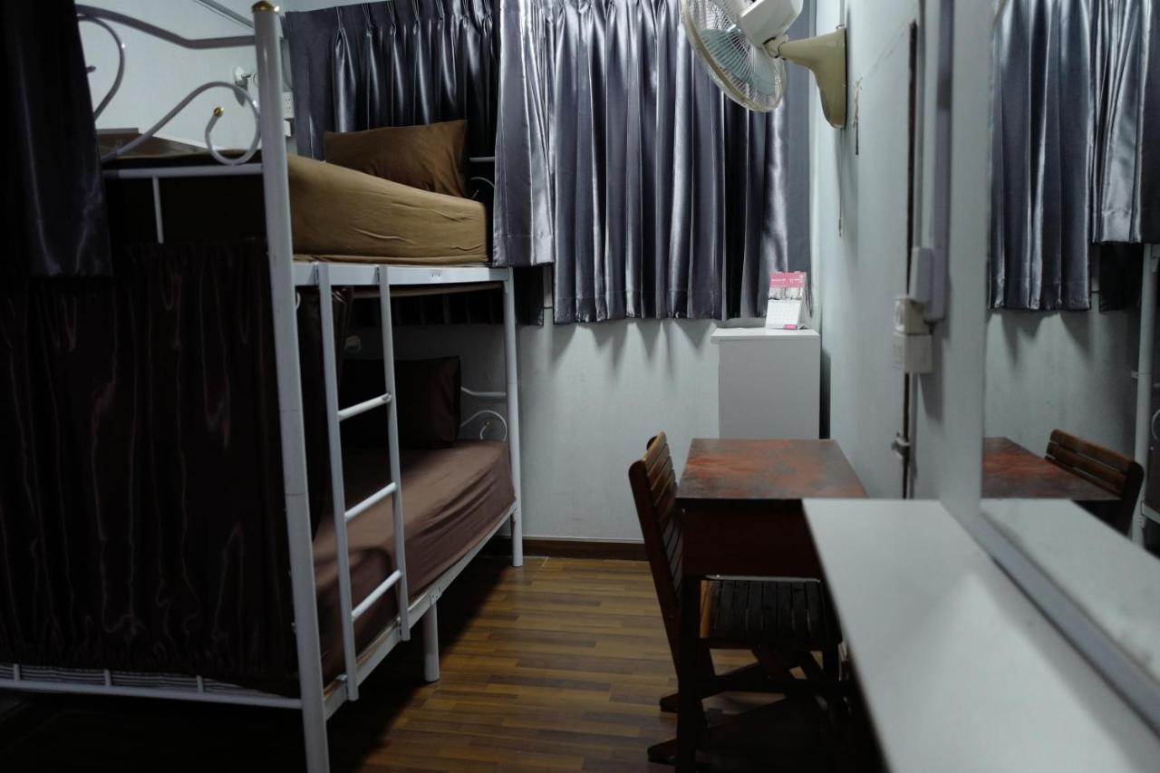 Decordo Hostel Bangkok Luaran gambar