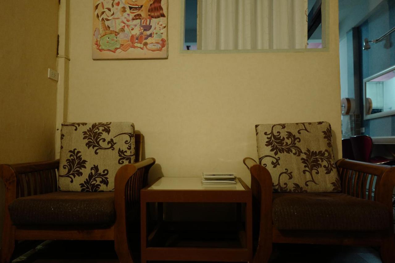 Decordo Hostel Bangkok Luaran gambar