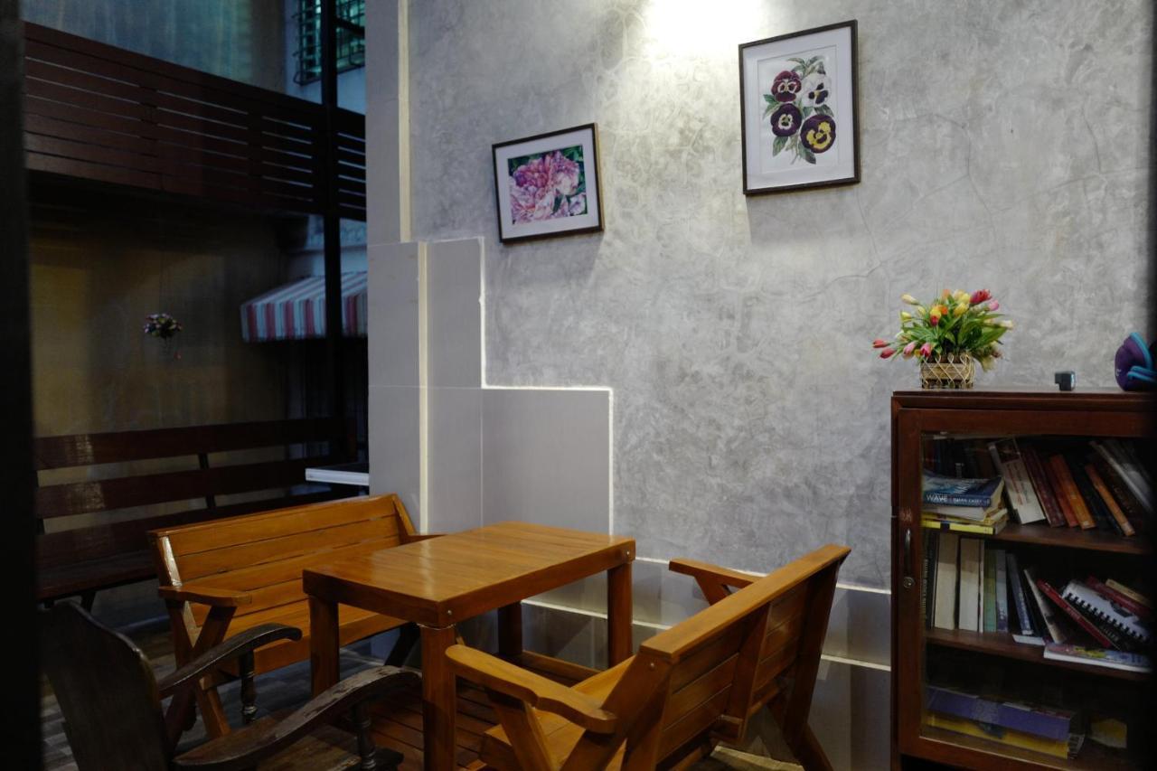 Decordo Hostel Bangkok Luaran gambar